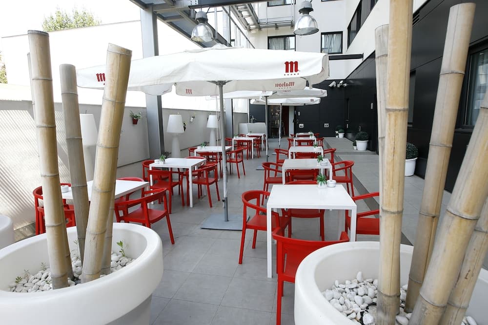 Travelodge Barcelona Poblenou — 5