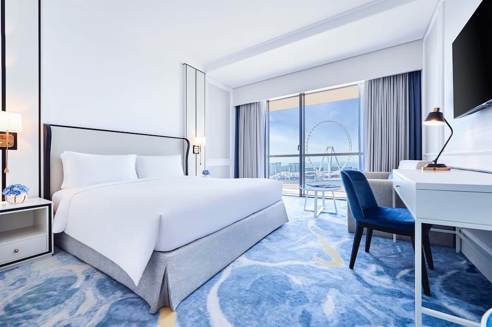 Sofitel Dubai Jumeirah Beach — 10