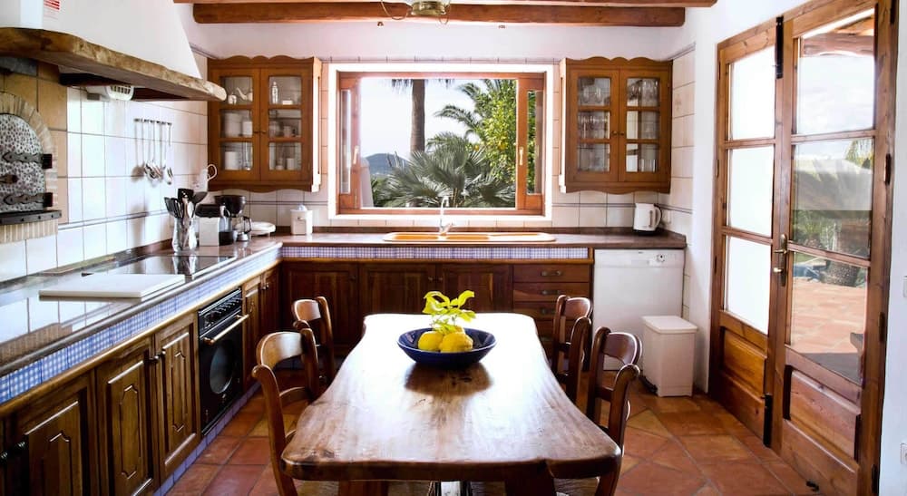Villa Torres Caron — 4