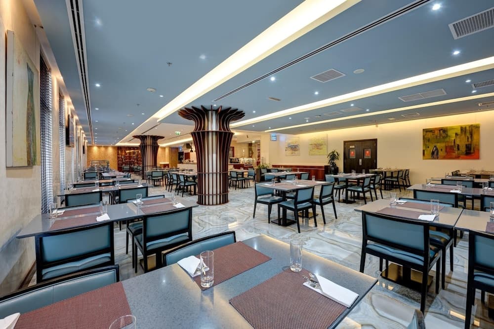 Mercure Gold Hotel Jumeirah Dubai by Accor — 3