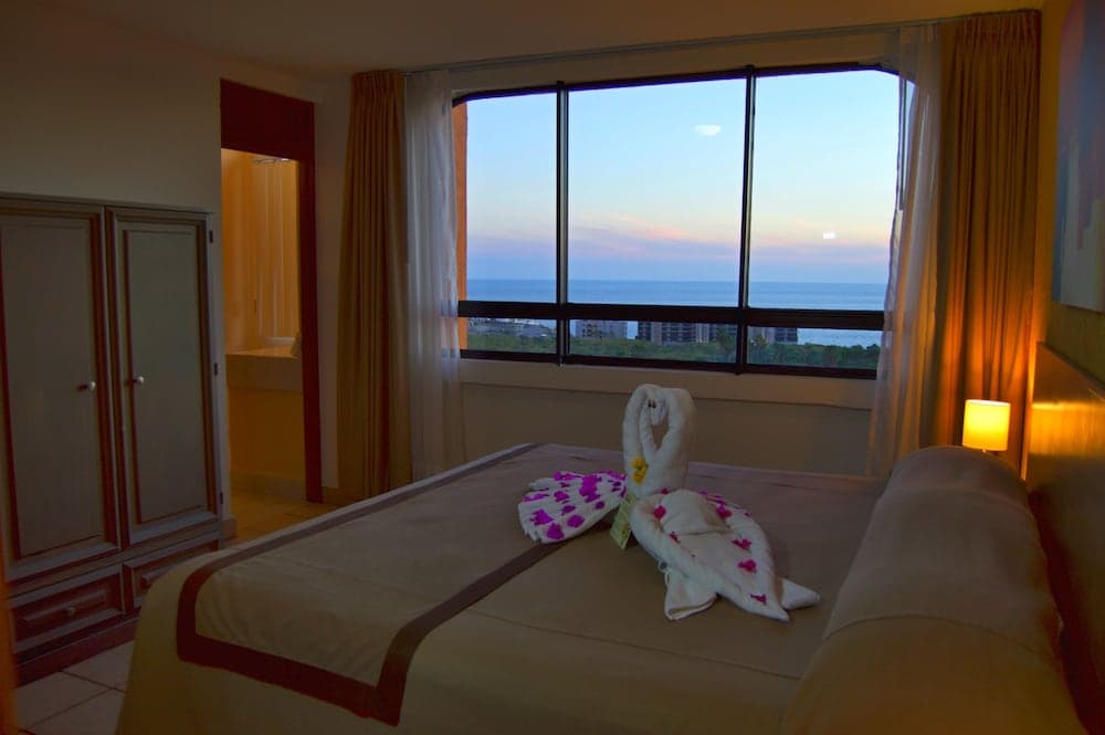Sunrock Hotel and Suites — 13