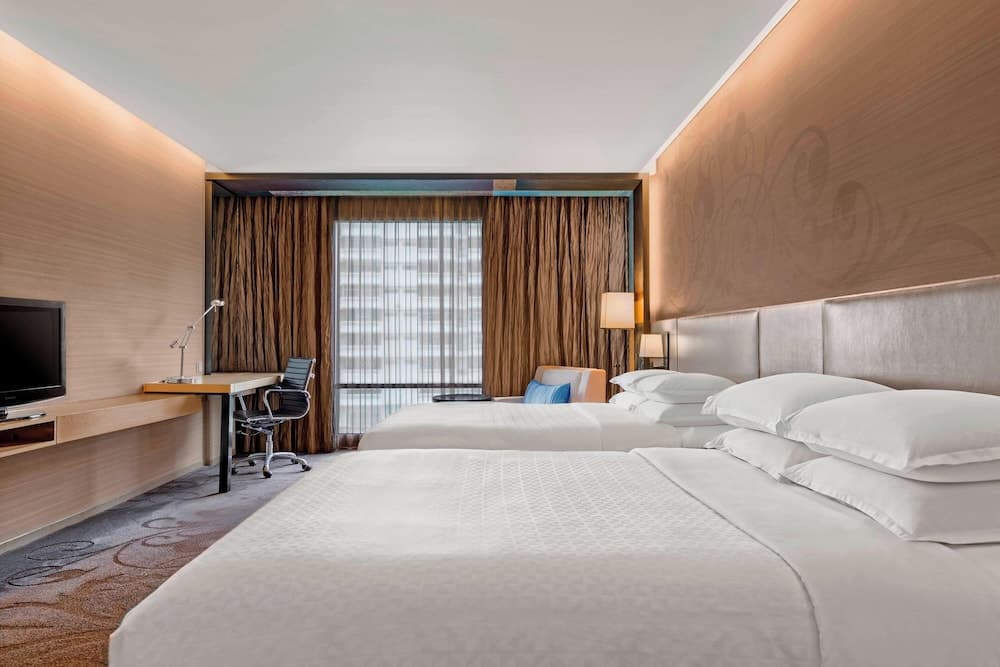 Four Points by Sheraton Bangkok, Sukhumvit 15 — 10