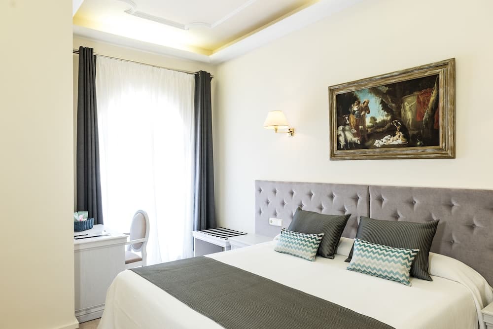 Gran Hotel Palladium — 10