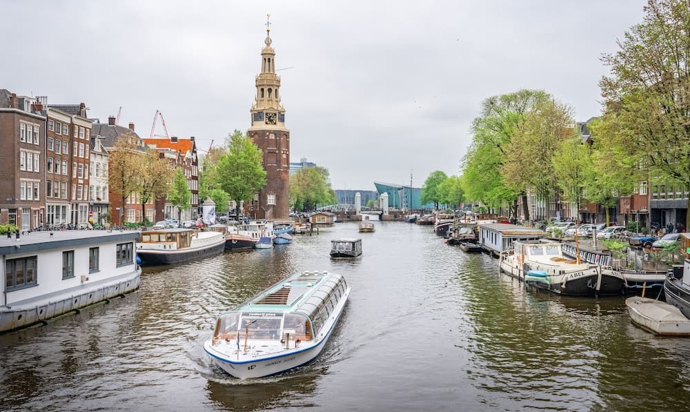 Luxury Suites Amsterdam — 13