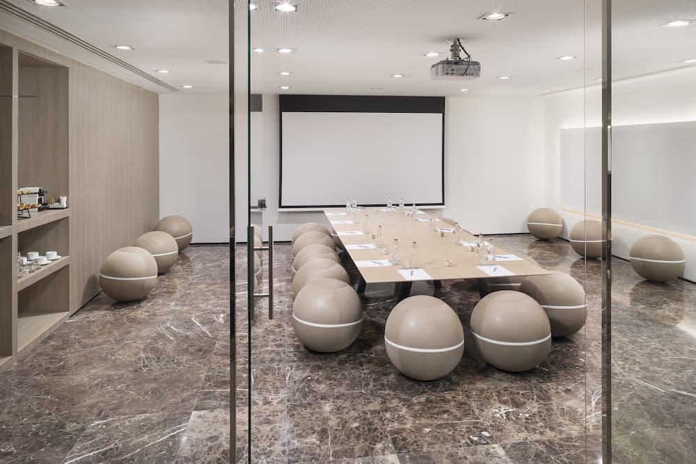 The Level en Melia Sevilla — 21