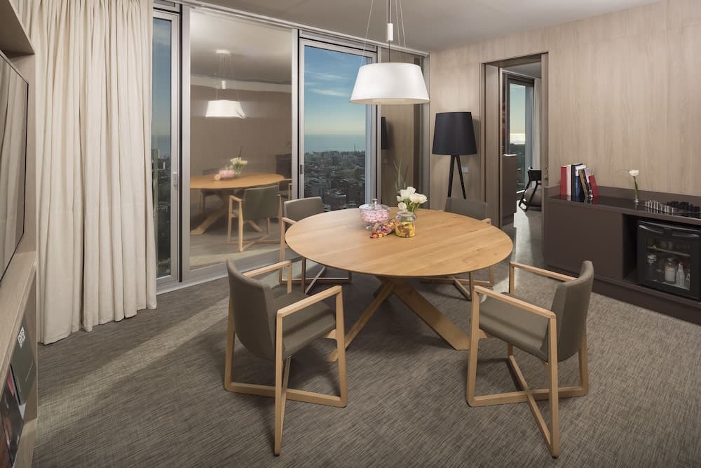 Melia Barcelona Sky — 30
