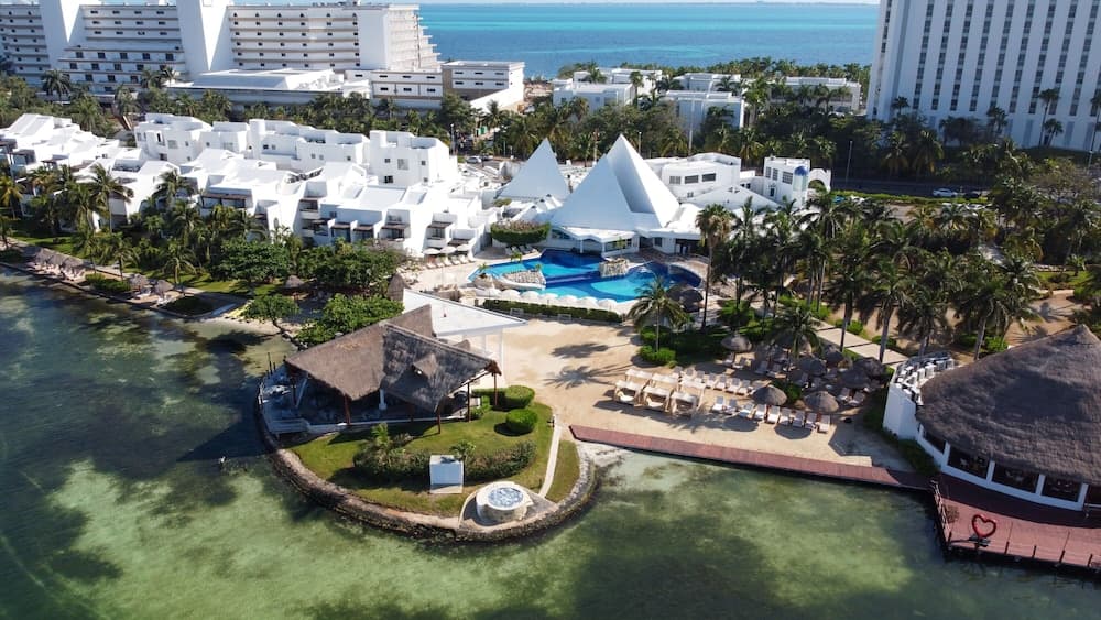 Sunset Marina Resort & Yacht Club — 18