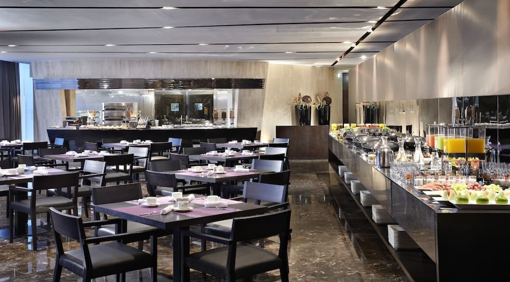 The Canvas Dubai - MGallery Hotel Collection — 15