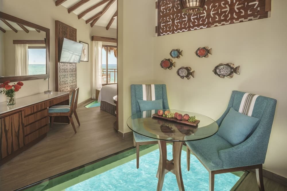 Palafitos Overwater Bungalows, Catamarán, Cenote, All & More Inclusive - Adults Only — 4
