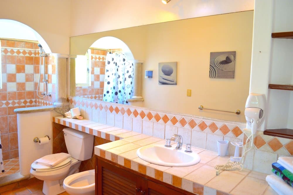 Fabiola Condo Hotel — 14
