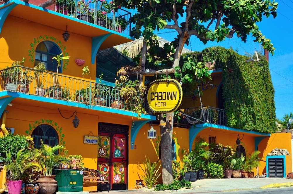 Cabo Inn Hotel — 1