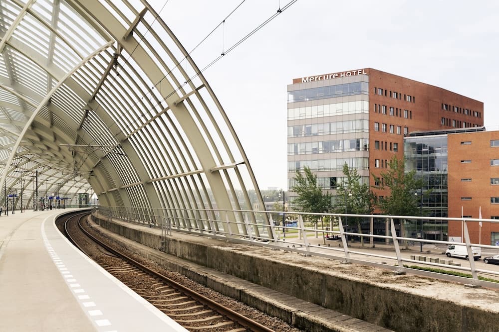 Mercure Hotel Amsterdam Sloterdijk Station — 8
