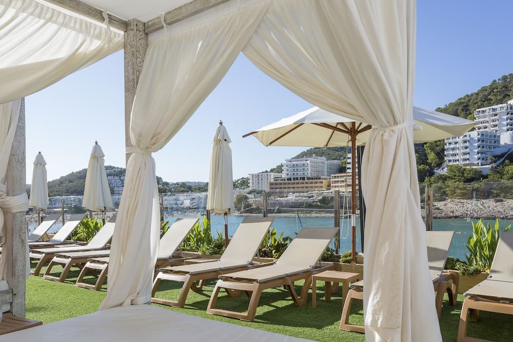 Hotel Palladium Cala Llonga - Solo para adultos — 10