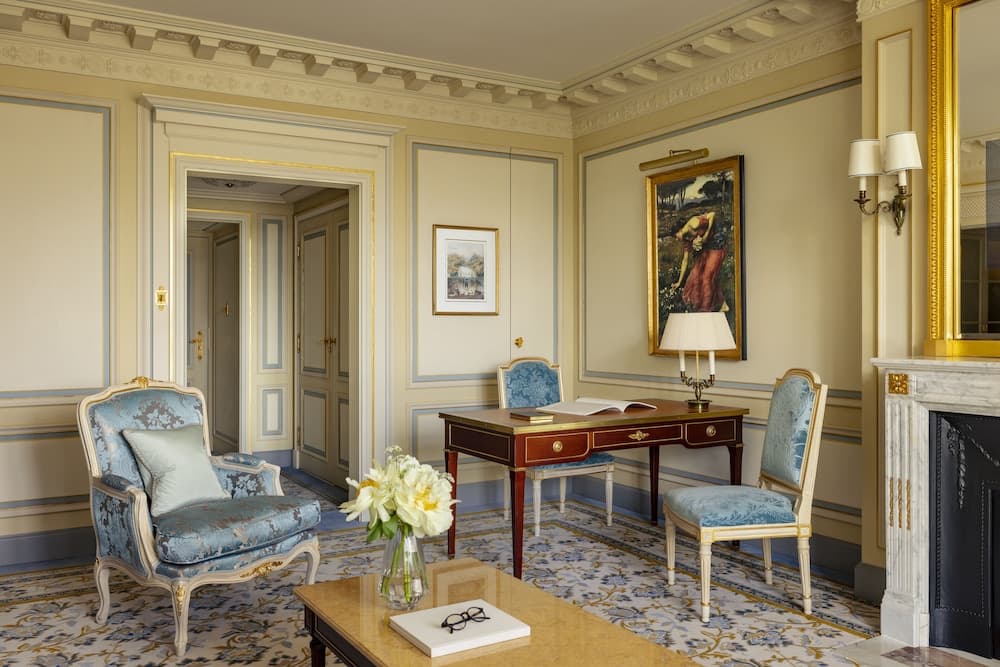 Ritz Paris — 19
