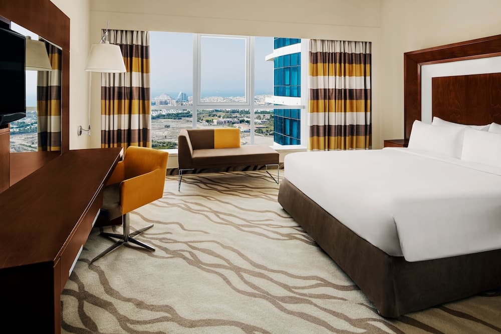 Novotel Dubai Al Barsha — 10