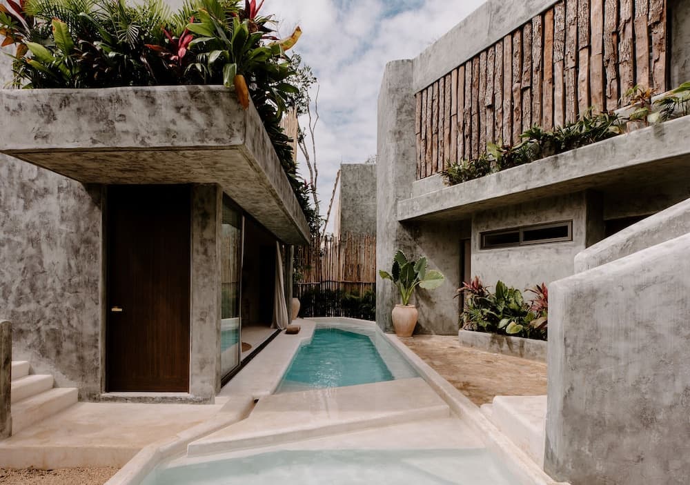 Hotel Milam, Michelin Key winner — 26