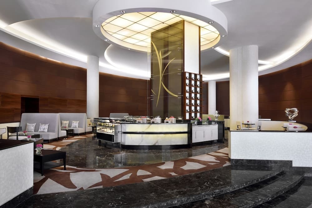 JW Marriott Hotel Marina — 8
