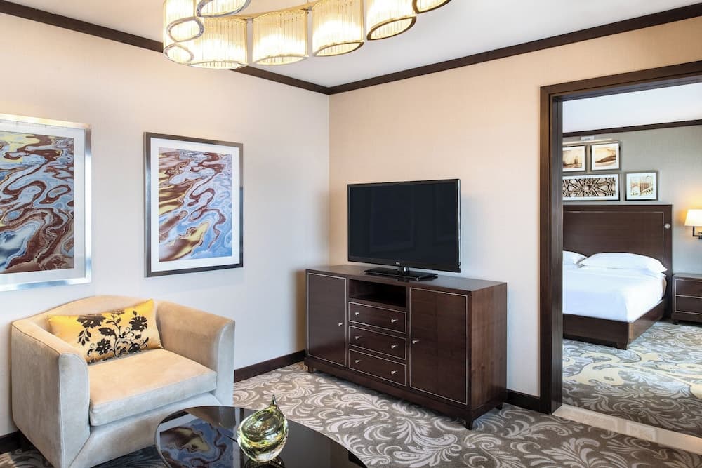 Sheraton Dubai Creek Hotel & Towers — 22