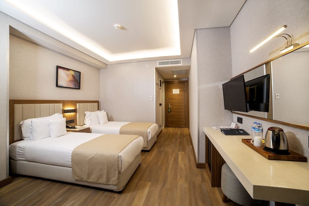 Erboy Hotel — 28