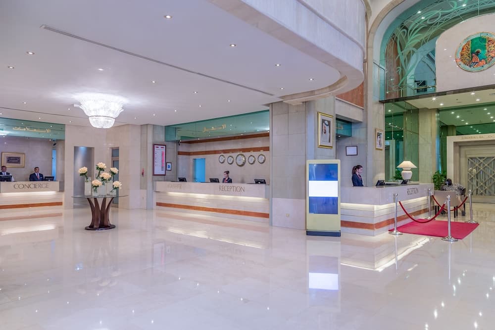 Suites Plaza Millennium Downtown — 2