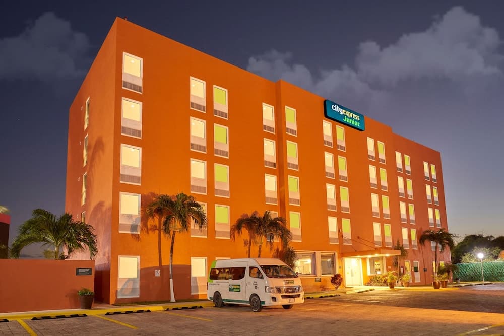 City Express Junior by Marriott Cancun — 13