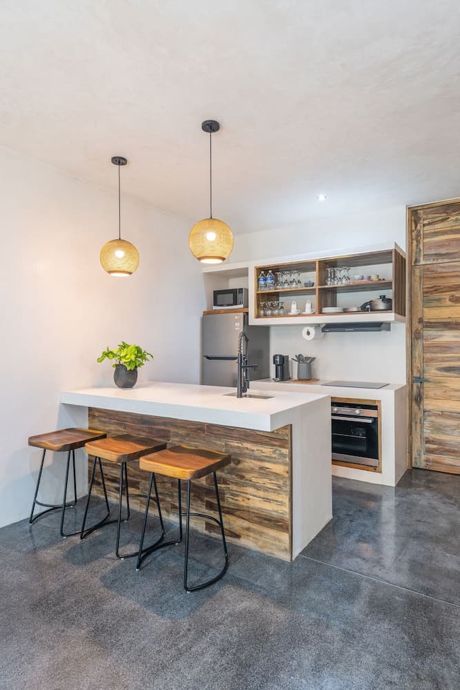 Irie Tulum — 21