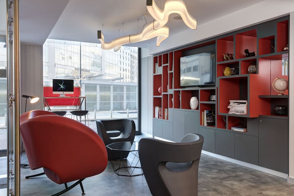 iQ Hotel Milano — 10