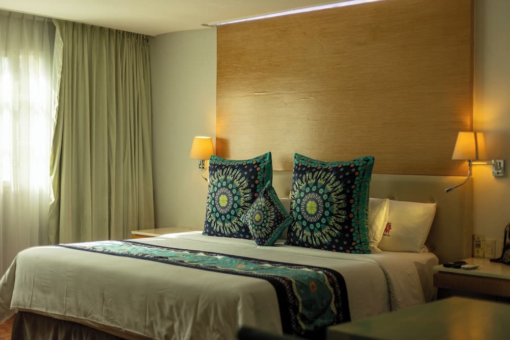 Maria Condesa — 6