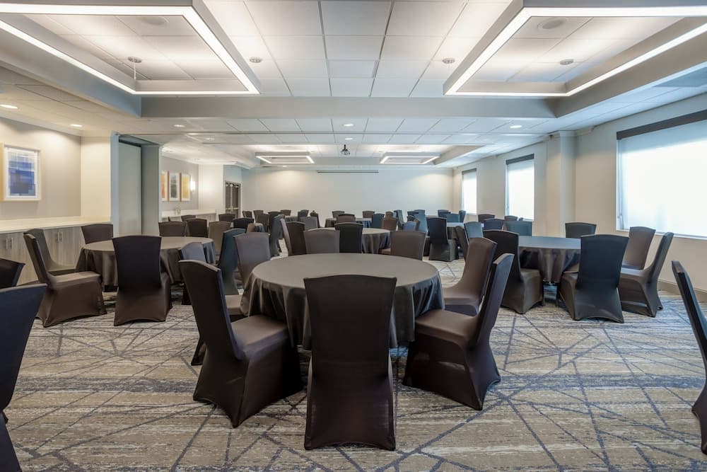 Holiday Inn Express Hotel & Suites New Tampa I-75, un hotel IHG — 29