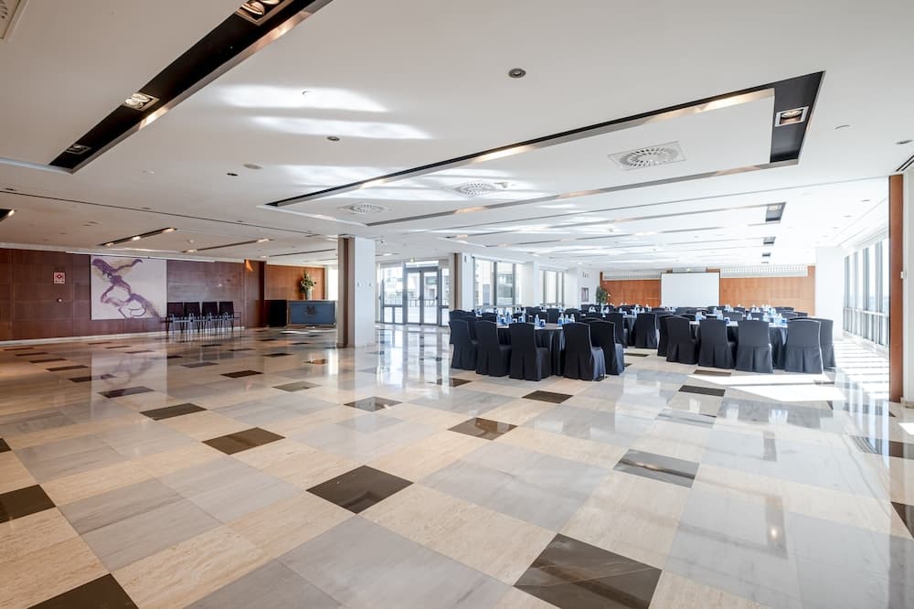 Eurostars Grand Marina — 8