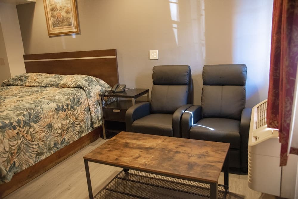 Starlight Inn La Brea — 28