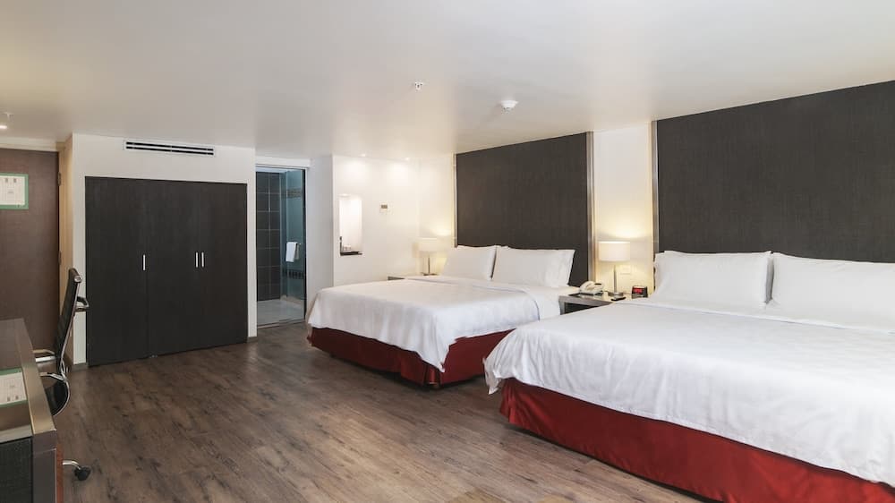 Holiday Inn Mexico Buenavista by IHG — 11