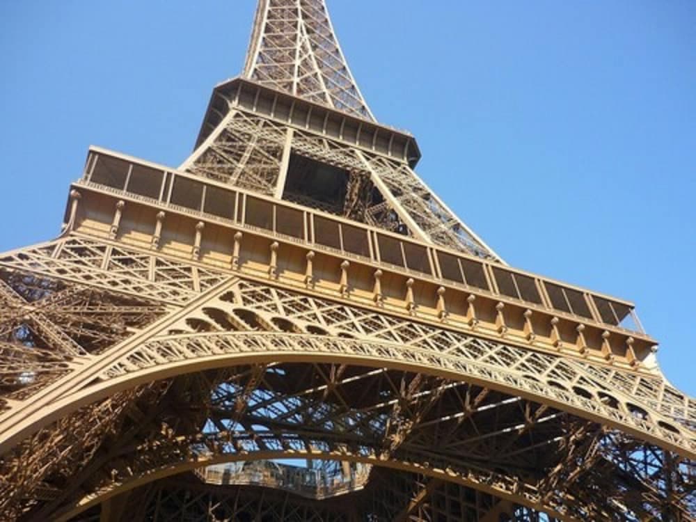 Hotel Tourisme Avenue — 11