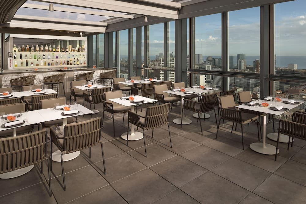 Melia Barcelona Sky — 30