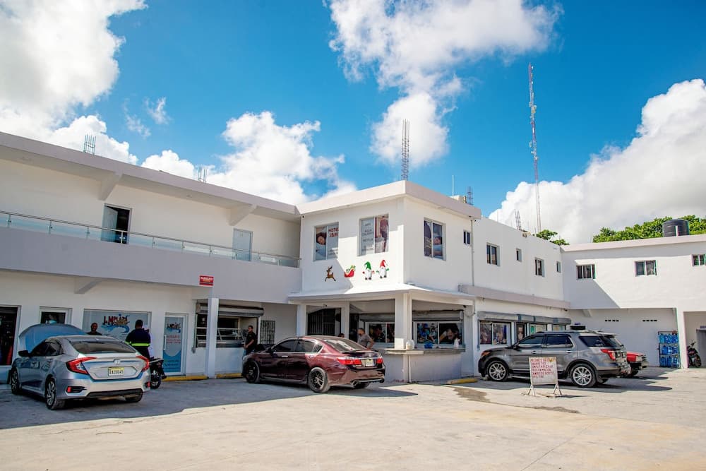 Hotel J&M — 16