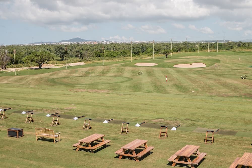 Executive Studio at Cabo Country Club — 4