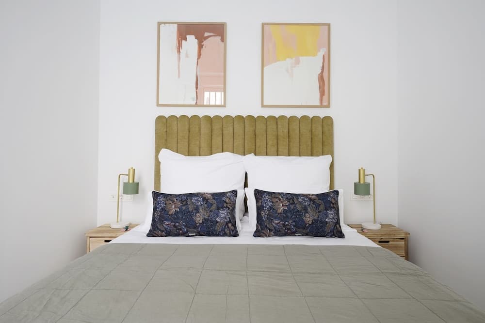 Numa Seville Solea — 24