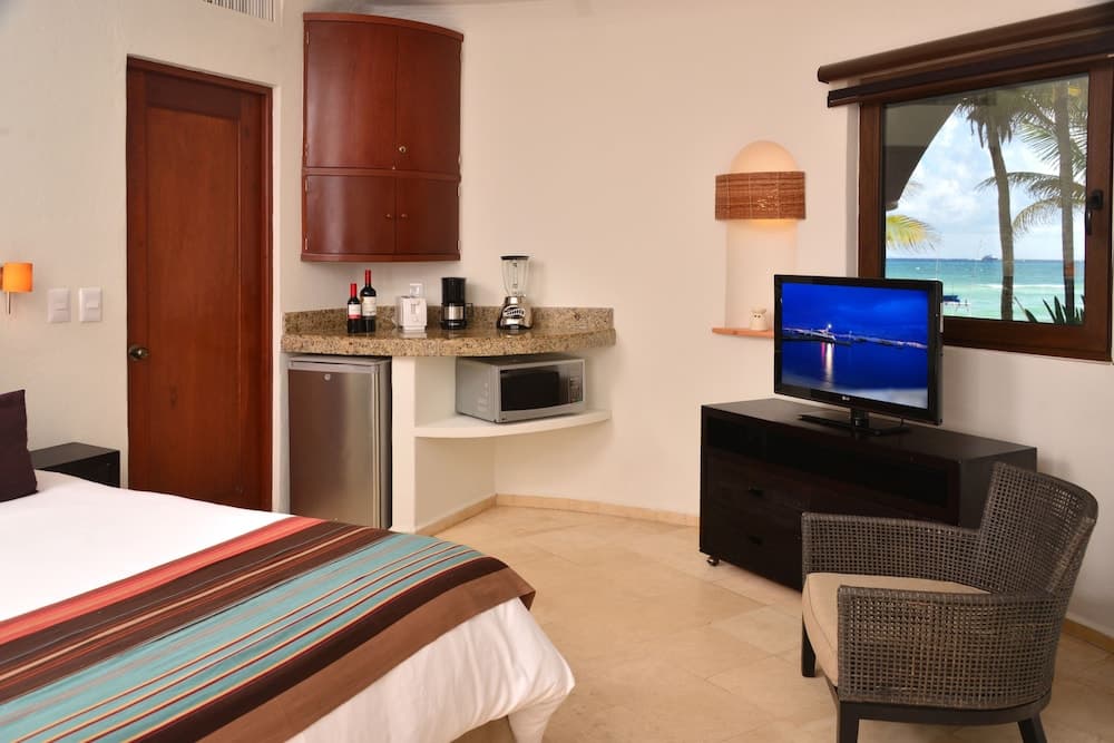 Hotel Playa Palms Beach — 3