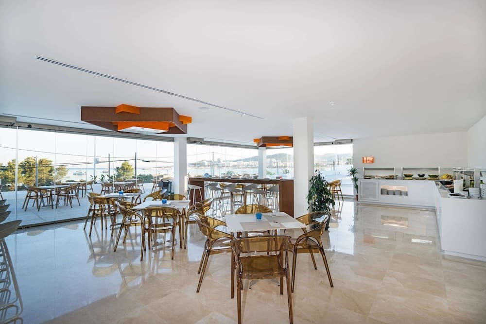 Hotel THB Naeco Ibiza - Solo Adulti — 16