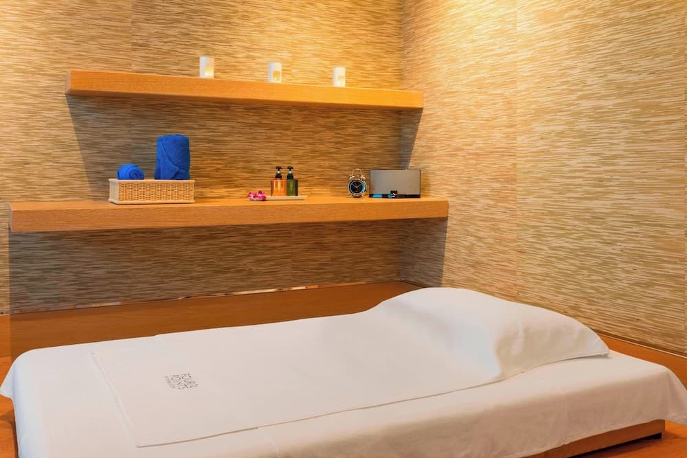 Four Points by Sheraton Sheikh Zayed Road, Dubai — 8