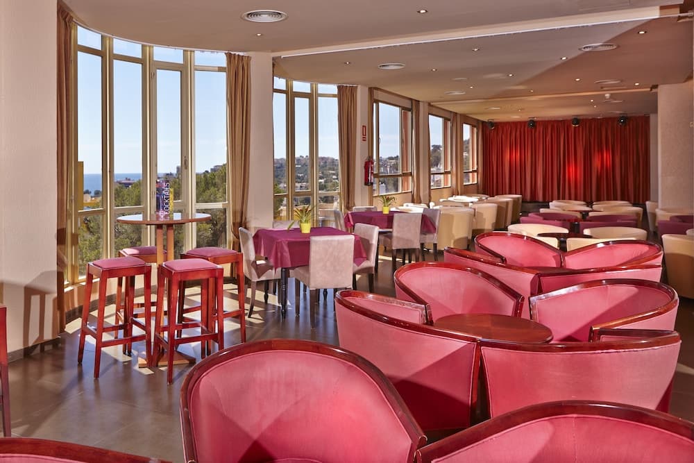 MLL Blue Bay Hotel — 18