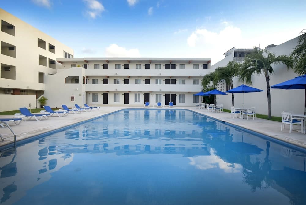 Hotel Bonampak — 15