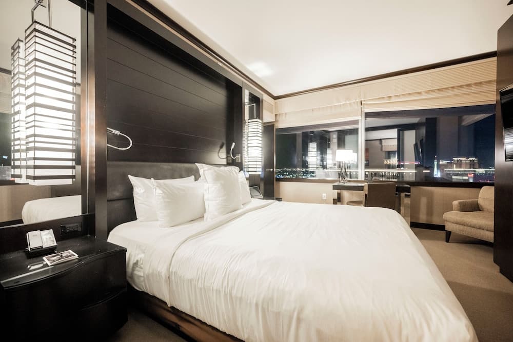 StripViewSuites im Vdara — 29