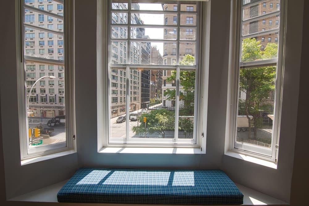 Hotel Belleclaire — 23
