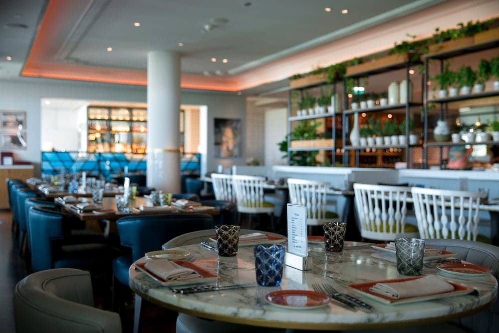 DoubleTree by Hilton Dubai - Jumeirah Beach — 23