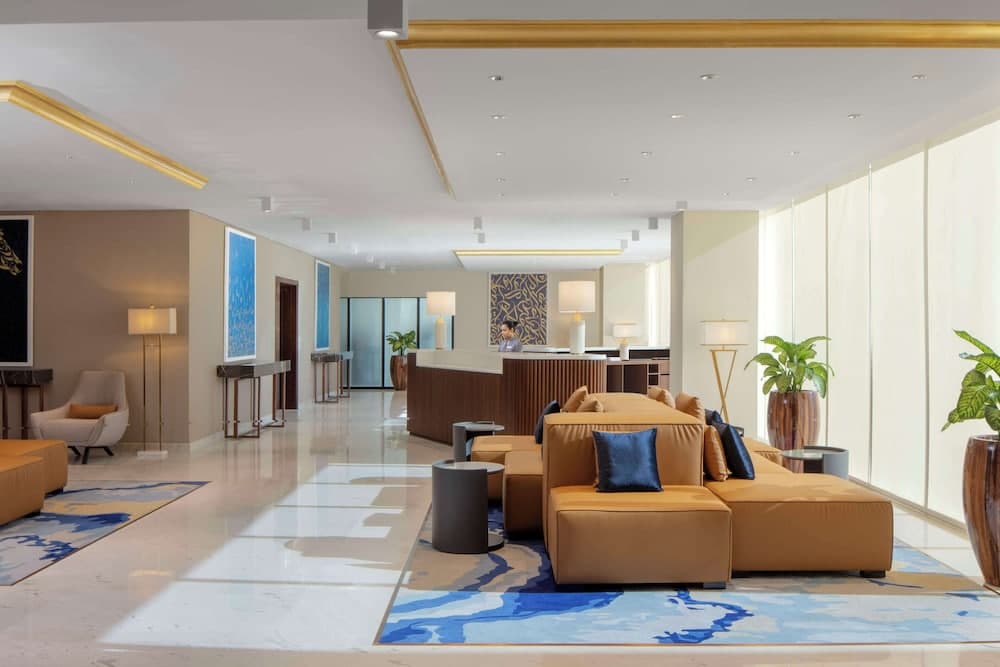 Avani+ Palm View Dubai Hotel & Suites — 3