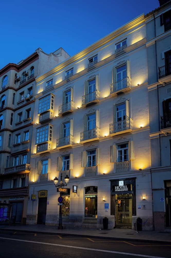 Hotel Boutique Atarazanas Málaga — 8