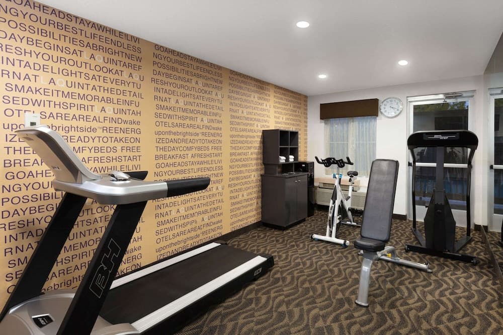 La Quinta Inn &amp; Suites by Wyndham Las Vegas Red Rock — 21