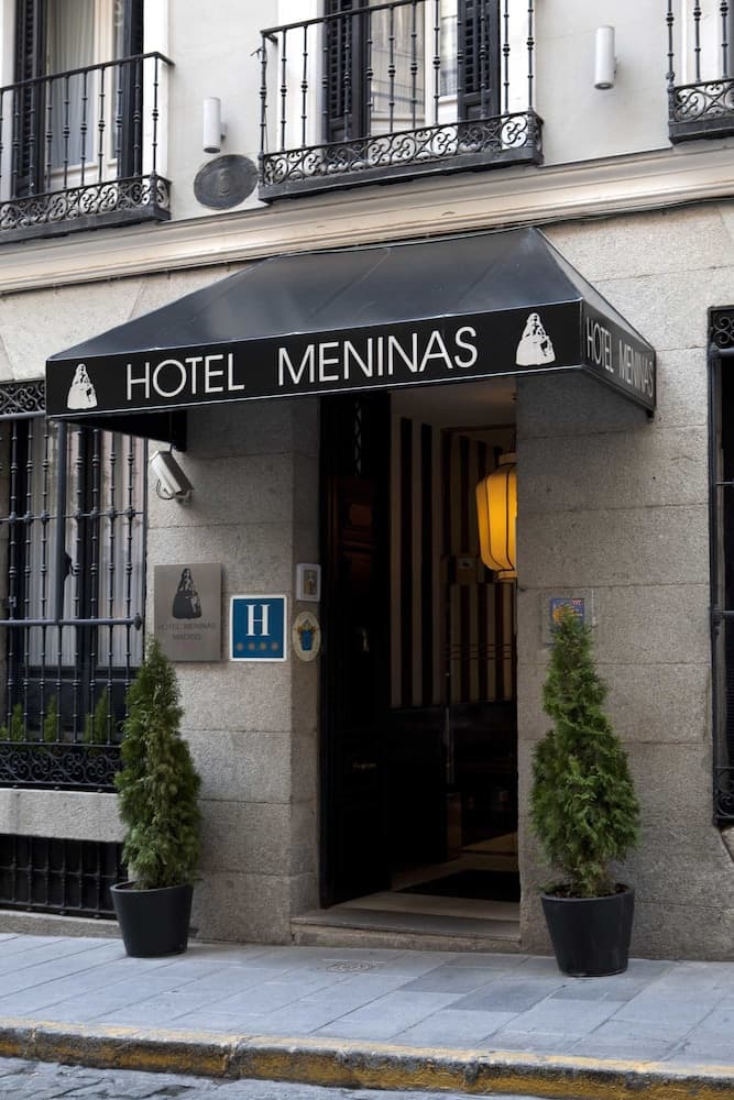 Hotel Meninas — 2