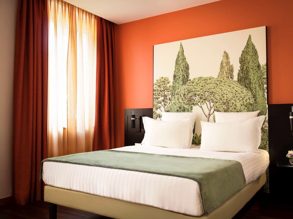 Mercure Roma Corso Trieste — 14